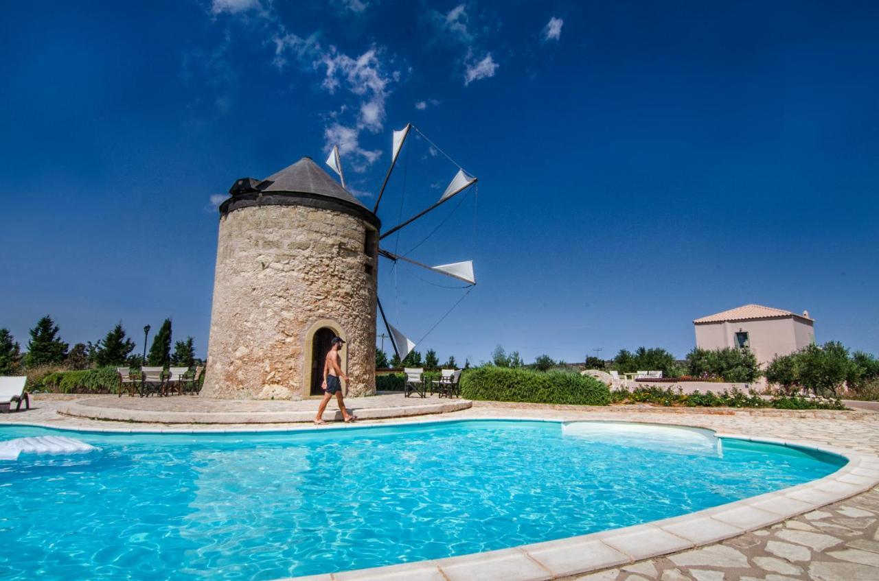 The Windmill Resort Mitata Ngoại thất bức ảnh